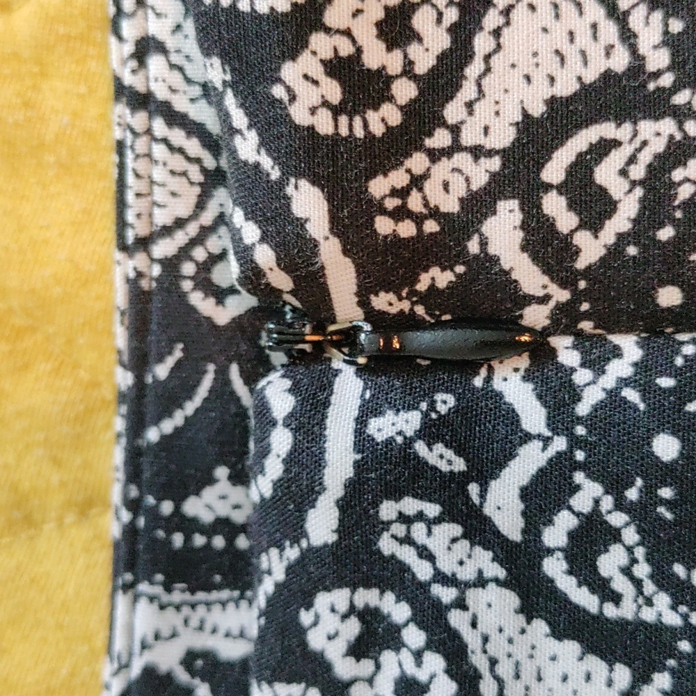 Skirt - Picture 4 of 4